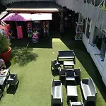 Regency Holiday Tour Operateur Dans Camping 5 Etoiles Frejus, Cote D'azur Kemping 5*