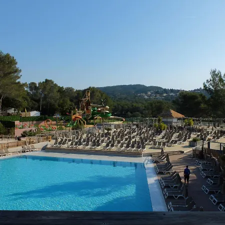 Regency Holiday Tour Operateur Dans Camping 5 Etoiles Frejus, Cote D'azur Campsite