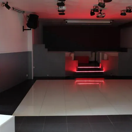 Regency Holiday Tour Opérateur Dans Camping 5 étoiles Frejus, Cote D'azur Campeggio Fréjus
