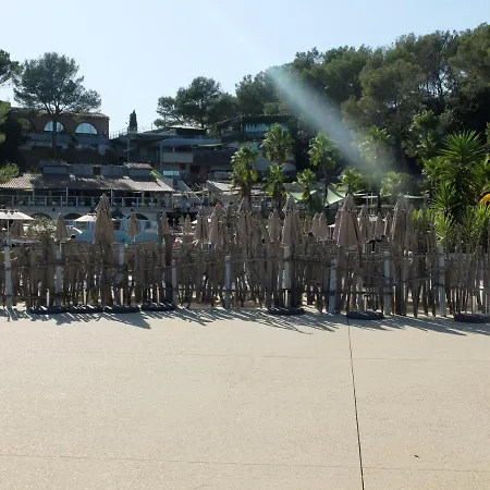 Kamp alanı Regency Holiday Tour Operateur Dans Camping 5 Etoiles Frejus, Cote D'azur Fréjus