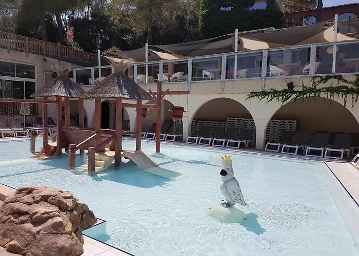 Regency Holiday Tour Operateur Dans Camping 5 Etoiles Frejus, Cote D'azur 5* Fréjus
