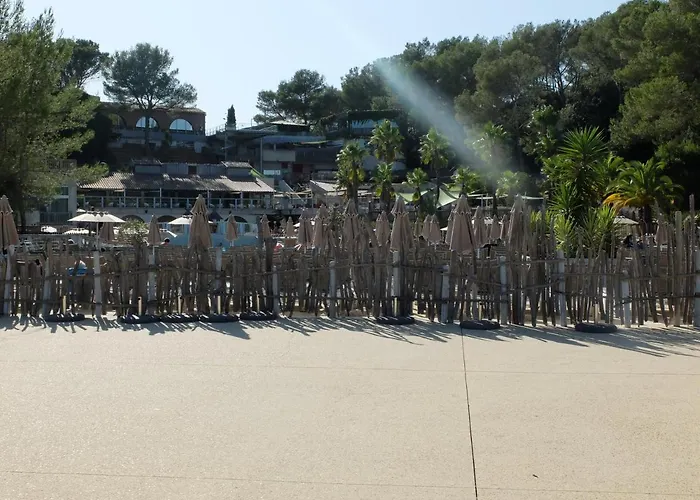 Campingplatz Regency Holiday Tour Operateur Dans Camping 5 Etoiles Frejus, Cote D'azur Fréjus